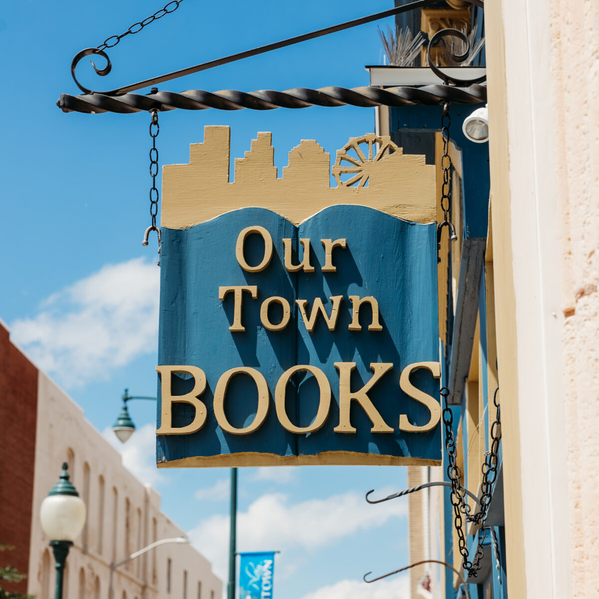 Our Town Books Jacksonville, IL
