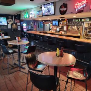 Floyd’s 104 Grill