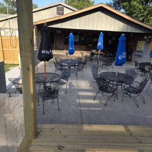Floyd’s 104 Grill